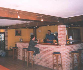 Le Bar